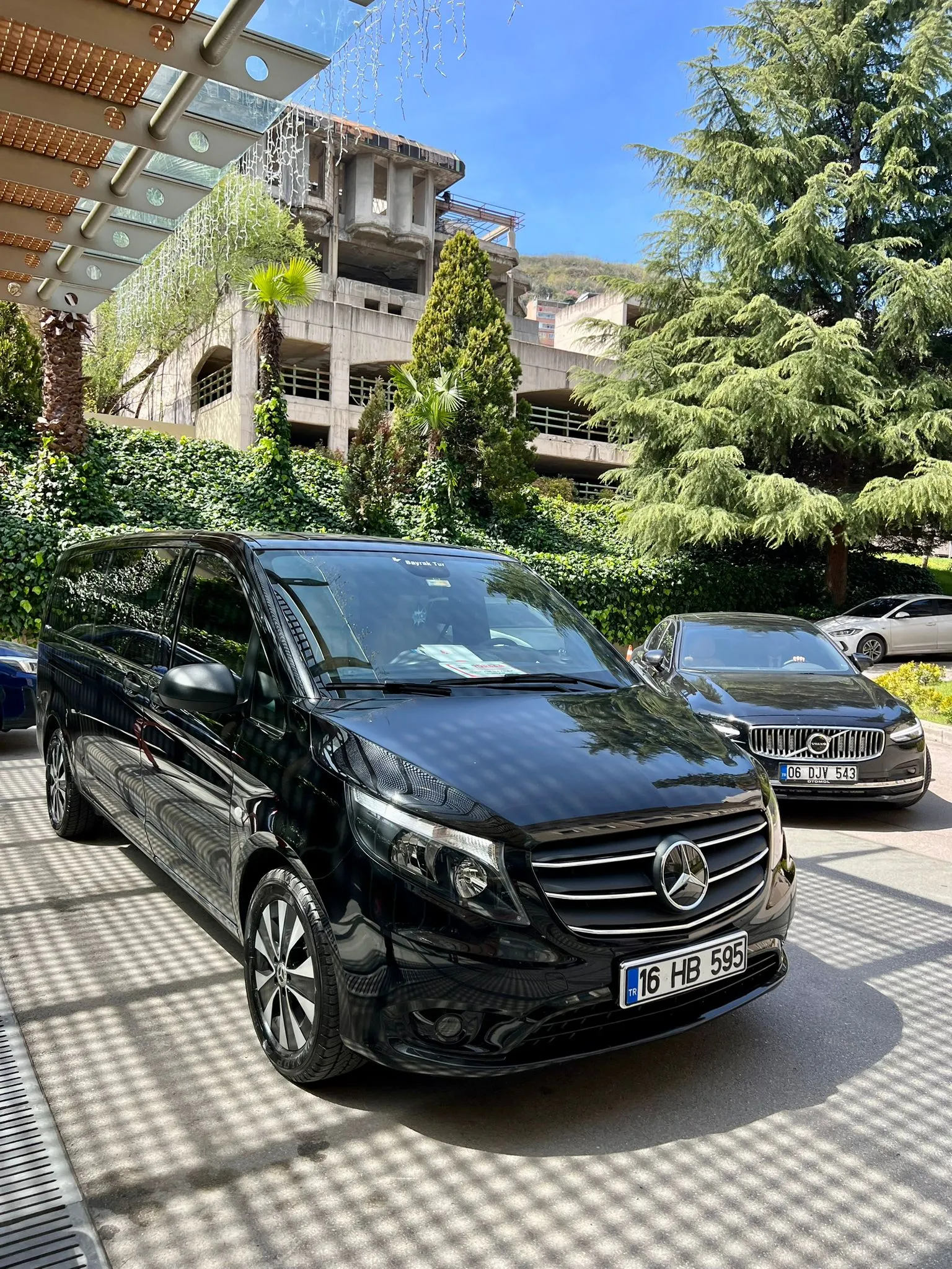 Mercedes Vito 2023 Model  (9+1) - 2